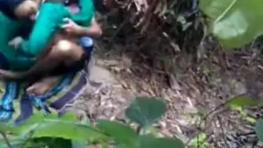 Shy legal age teenager mallu cutie Shilpa goes topless for the first time