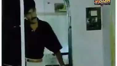 MOVIE-20190725-PV0001-Chennai (IT) Desi 37 yrs...