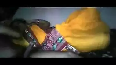 Desi village home sex of mature aunty fucked by hubby’s friend