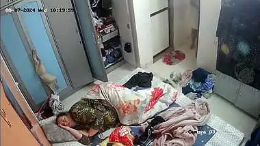 Tanker bhabhi dress change after nude bath