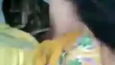 Lovely Bihar aunty gets fucked by two local guys outdoor! Indian new sex mms