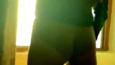 INDIAN SLUT HUNTER - EPISODE 15 - DESI BEAUTIFUL RANDI SLUT AFTER CASTING SMOKES A CIGARETTE AND GETS HORNY | BEAUTIFUL TEEN INDIAN GIRL | Apr 07, 202