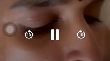 Famous Indian model Jikki Nair blowjob and cum on face