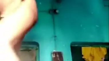 Today Exclusive- Cute Desi Girl Priya Strip Her Cloths And Showing Her Nude Body