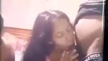 Sri Lankan Horny Cute Couple Doing Wild Show With Their Nasty Family