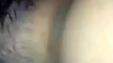Desi girl with tattooed hands holds the sex camera to film her XXX body