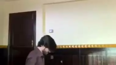 Pakistani cheat slut-wife illicit sex with friend of hubby caught on spy cam