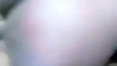 Desi slut is penetrated by Bengali Boudi husband in amateur XXX video