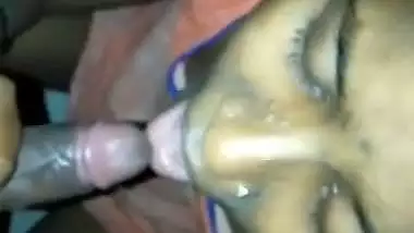 Local desi feeling yucky to suck dirty desi cock