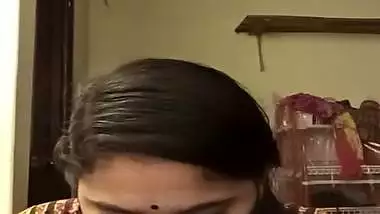Cute masked girl naked thick boobs and sexy pussy