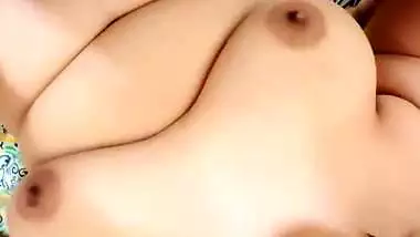 Bengali girl fucking pussy harder by hairy uncle