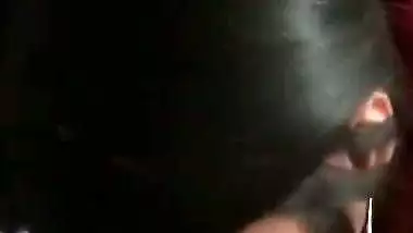 Sexy babe gives an Indian blowjob and makes her guy cum