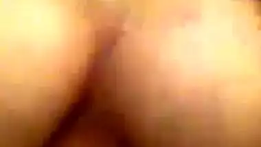 Cute Desi beauty large love bubbles twat show for bf selfie movie scene