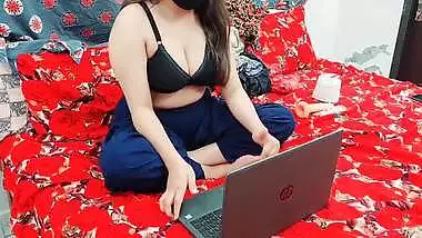 Rabia Bhabhi Live Video Call With Her Whatsapp Client Dildo Fucking With Clear Hindi Audio