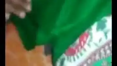 Green Salwar Desi college babe showing boobs pussy & fucking again with her boyfriend