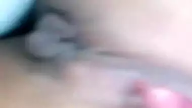 Today Exclusive- Horny Assami Girl Showing Her Boobs And Pussy On Video Call