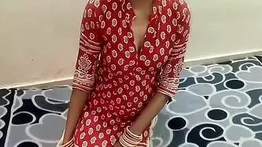Desi Indian Village Bhabhi Ne Khula Parlour Officer Ko Rishwat Na Dene Par Aapni Gaand Marwai Xxx Hd In Hindi Audio