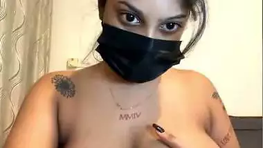 Tattooed Stripchat girl naked show private video