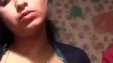 Horny Desi XXX wife playing with her sweet tits in live cam