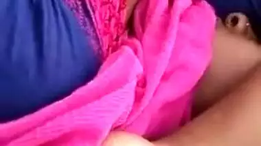 Youngster can't stop worshipping juicy Desi tits in the porn video