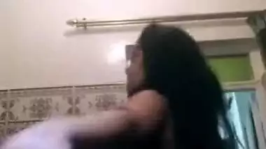 Desi possessor of succulent titties performs a porn dance on webcam