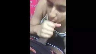Free desi porn mms clip of sexy young girl giving hot blowjob