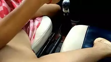 Indian Horny Milf Loves to Fuck the Gear Shift of Her Car Outdoor Forest