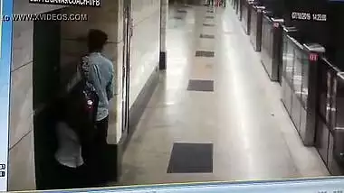 Metro station blowjob sex video of a young and horny couple