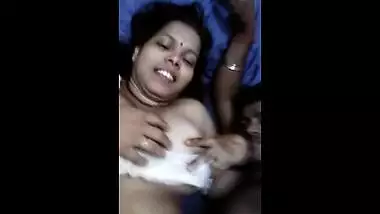 Indian family MMS of Mere Chacha ne Mami ke saath jordaar sex kiya