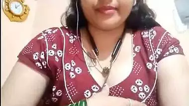 Big boobs mom live nude in Telegram app for money
