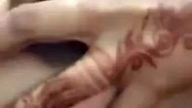 Nice Desi girl with pink lips touches XXX parts in the shower room