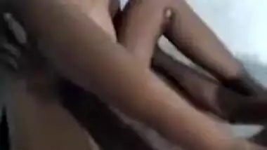 MMS video of Desi girl with sunglasses gives pussy to her XXX lover