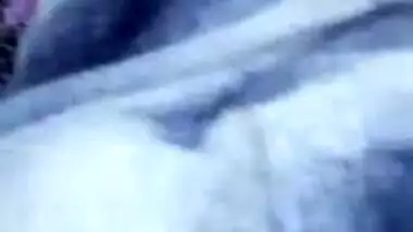 Guy records XXX video of his sleeping Desi wife and her nude tits