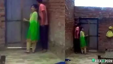 Security camera caught school students kissing in background in school, Desi mms XXX