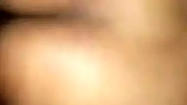 Real hot Desi babe has amateur XXX sex with her lover close-up MMS