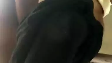 Update Sexy Indian Girl Fucking And Blowjob in stairs with her BF Part 1
