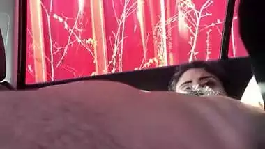 Sexy GF sucking and fucking with BF in car before going to work