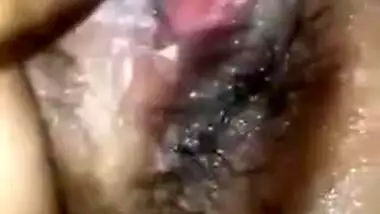 Bangla Desi XXX babe playing with her hot pussy and tits on cam