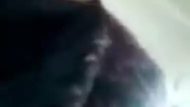 Cute Desi whore is fucked by XXX lover on the backseat of his car