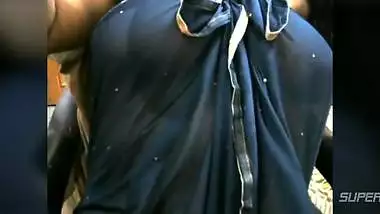 Desi indian punjabi bbw bhabi oh laila live in black saree wet boobs