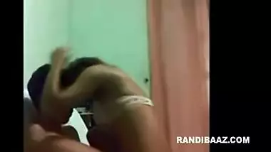 College ke junior batch ki ladki ka hardcore sex