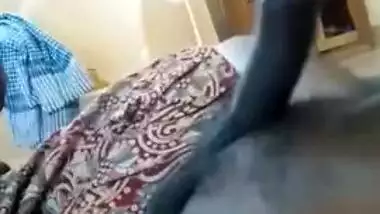 Horny Tamil guy puts XXX tool into MILF's wet mouth for a blowjob