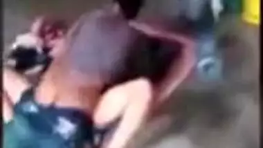 Young nephew fucks his Paki aunt while uncle working, desi XXX mms