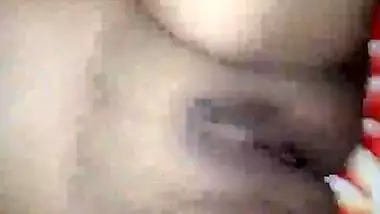 Very beautiful bhabi getting pussy fingered by bf and Fucking hard with moan