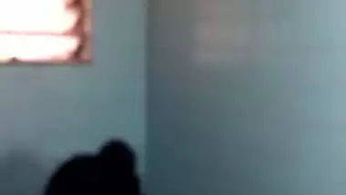 Priya aunty bathing Hiddencam