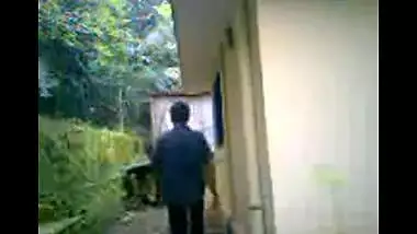 Hindi sex desi porn video of sexy Indian wife Chhavi with neighbor