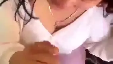 Bhabhi sucks her Devar’s dick in the Nepali sex video