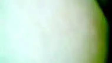 Indian sex video HD of a naughty teen enjoying a home sex session