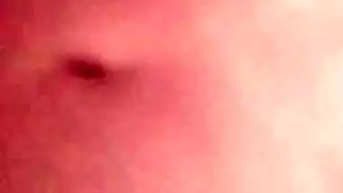 Married Indian girl with sexy face acts as XXX model while hubby isn't home