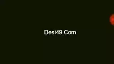 Horny client wants to see nude twat of XXX Desi model during show